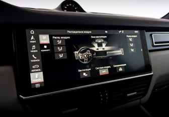 Подержанный автомобиль Porsche Cayenne 2019 года (29 фото)