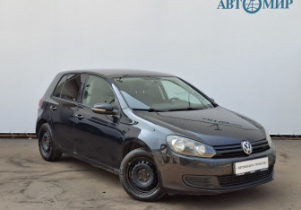 Подержанный автомобиль Volkswagen Golf Hatchback 2012 года (3 фото)