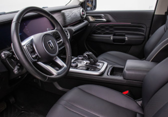 Подержанный автомобиль Tank 300 2023 года (10 фото)