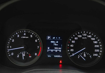 Подержанный автомобиль Hyundai Tucson 2017 года (13 фото)