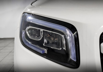 Подержанный автомобиль Mercedes-Benz GLB 2021 года (17 фото)