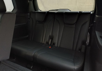 Подержанный автомобиль GAC GS8 2023 года (13 фото)