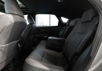 Новый Lexus RX 2025 (10 фото)