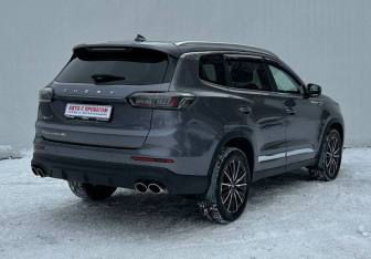 Подержанный автомобиль Chery Tiggo 8 Pro Max 2023 года (5 фото)