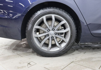 Подержанный автомобиль Audi A6 Sedan 2020 года (9 фото)