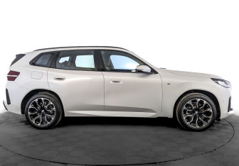 Новый BMW X3 2025 (4 фото)