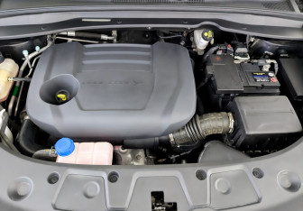 Подержанный автомобиль Changan UNI-K 2023 года (9 фото)