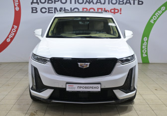 Подержанный автомобиль Cadillac XT6 2020 года (2 фото)