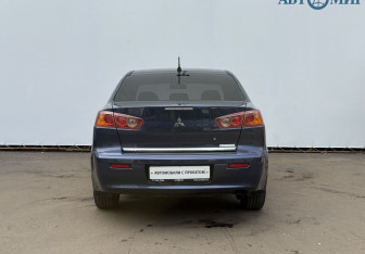Подержанный автомобиль Mitsubishi Lancer Sedan 2008 года (6 фото)