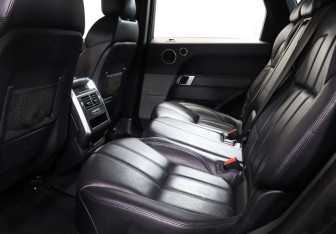 Подержанный автомобиль Land Rover Range Rover Sport 2013 года (10 фото)