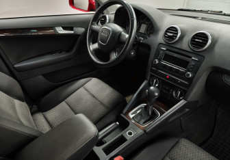 Подержанный автомобиль Audi A3 Hatchback 2008 года (11 фото)