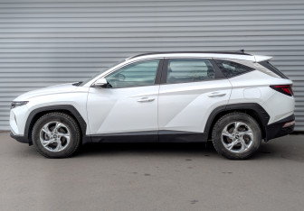 Подержанный автомобиль Hyundai Tucson 2021 года (8 фото)