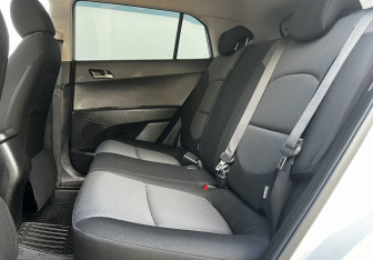 Подержанный автомобиль Hyundai Creta 2017 года (11 фото)