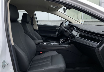 Подержанный автомобиль Omoda S5 2024 года (23 фото)