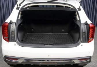 Подержанный автомобиль Haval Jolion 2021 года (9 фото)