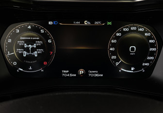 Подержанный автомобиль Geely Tugella 2021 года (15 фото)