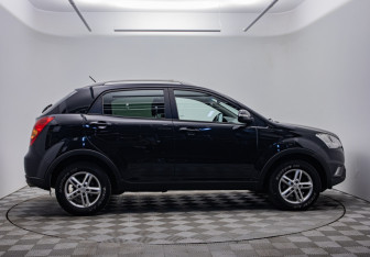 Подержанный автомобиль SsangYong Actyon 2011 года (4 фото)