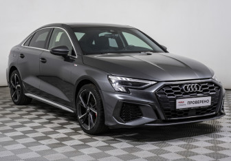 Подержанный автомобиль Audi A3 Sedan 2021 года (3 фото)