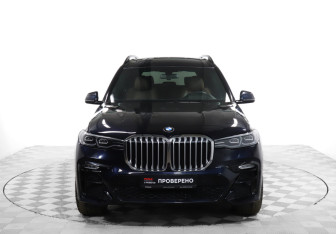 Подержанный автомобиль BMW X7 2019 года (2 фото)