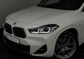 Подержанный автомобиль BMW X2 2022 года (23 фото)