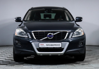 Подержанный автомобиль Volvo XC60 2010 года (2 фото)