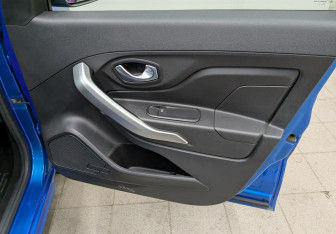 Подержанный автомобиль LADA (ВАЗ) XRAY 2021 года (15 фото)