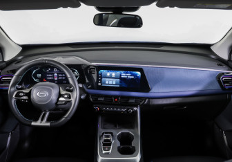 Подержанный автомобиль GAC GS3 2024 года (17 фото)