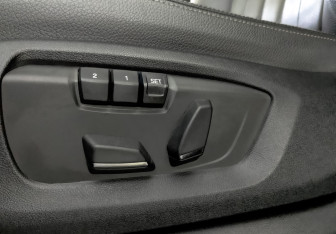 Подержанный автомобиль BMW X5 2018 года (28 фото)