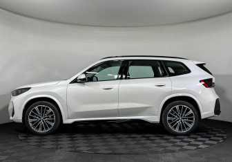 Новый BMW X1 2025 (5 фото)