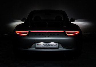 Подержанный автомобиль Porsche 911 Coupe 2013 года (24 фото)