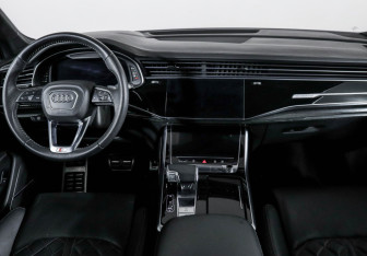 Подержанный автомобиль Audi Q7 2020 года (12 фото)