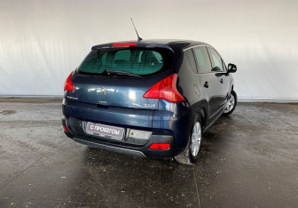Подержанный автомобиль Peugeot 3008 2012 года (5 фото)