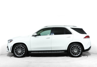 Подержанный автомобиль Mercedes-Benz GLE 2021 года (8 фото)