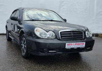 Подержанный автомобиль Hyundai Sonata 2006 года (3 фото)