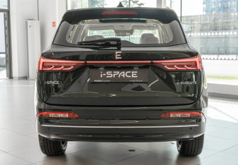 Новый Evolute i-SPACE 2025 (5 фото)