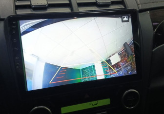 Подержанный автомобиль Toyota Camry Sedan 2013 года (14 фото)