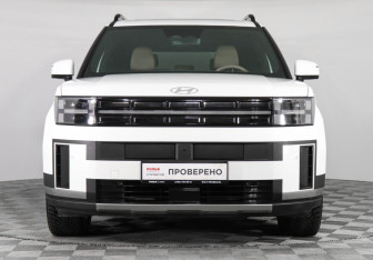 Подержанный автомобиль Hyundai Santa Fe 2024 года (2 фото)