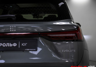 Подержанный автомобиль Evolute i-SPACE 2024 года (25 фото)