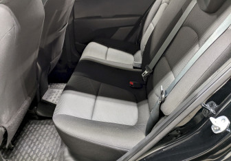 Подержанный автомобиль Hyundai Creta 2016 года (15 фото)