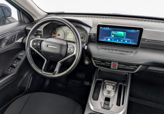 Подержанный автомобиль Haval Jolion 2022 года (29 фото)