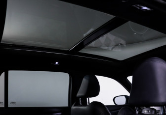 Подержанный автомобиль Geely Monjaro 2023 года (17 фото)