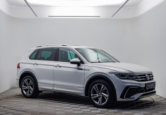 Подержанный автомобиль Volkswagen Tiguan 2021 года (3 фото)