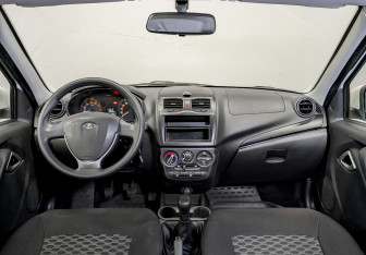 Подержанный автомобиль LADA (ВАЗ) Granta Sedan 2024 года (13 фото)