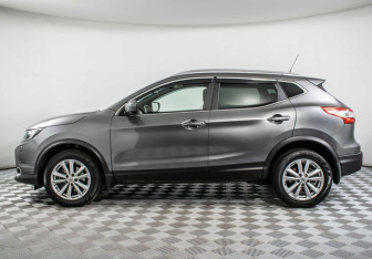 Подержанный автомобиль Nissan Qashqai 2016 года (8 фото)