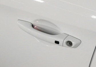 Подержанный автомобиль Hyundai Elantra Sedan 2019 года (12 фото)