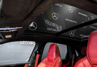 Подержанный автомобиль Porsche Cayenne 2020 года (22 фото)