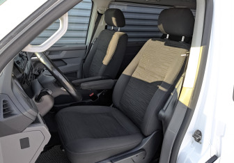 Подержанный автомобиль Volkswagen Caravelle 2020 года (19 фото)