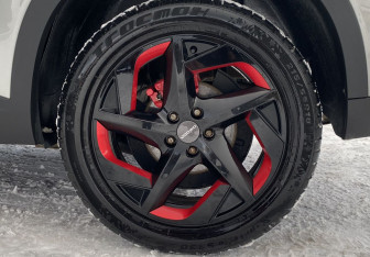 Подержанный автомобиль Omoda C5 2022 года (9 фото)