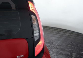 Подержанный автомобиль Kia Soul 2017 года (8 фото)