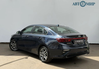 Подержанный автомобиль Kia Cerato Sedan 2020 года (6 фото)